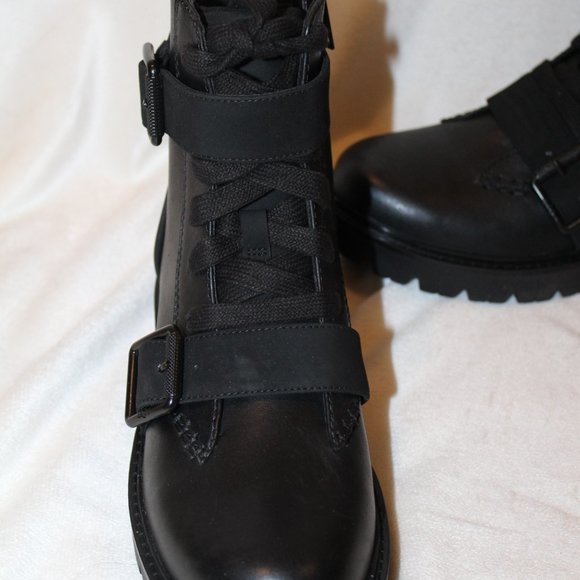 NIB UGG WOMEN'S ASHTON LEATHER MOTO COMBAT BOOTS BLACK - Picture 5 of 9